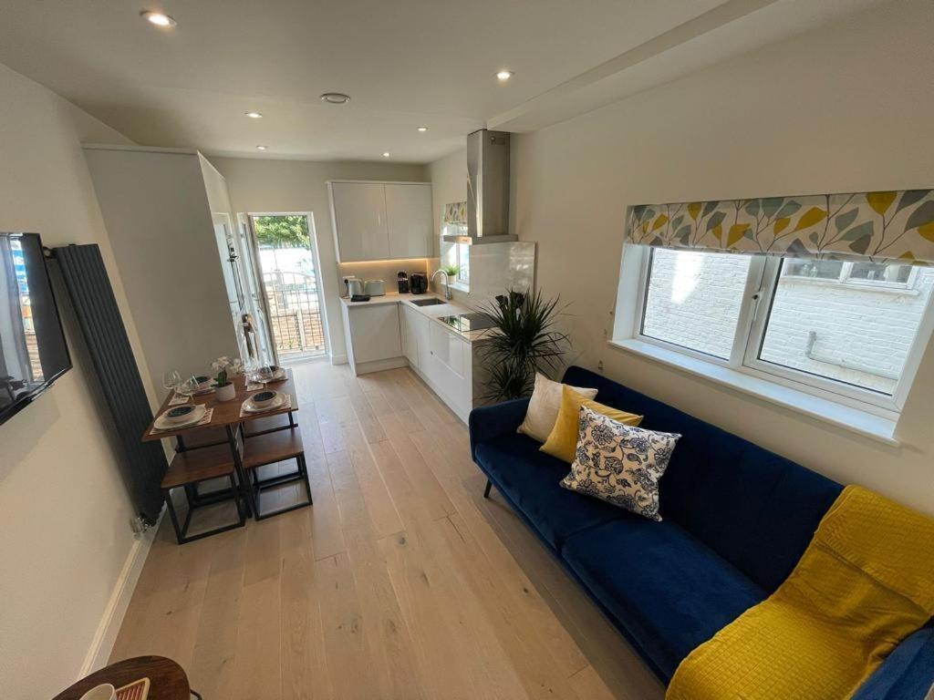 Two Bedroom Apartment - London Londres Exterior foto